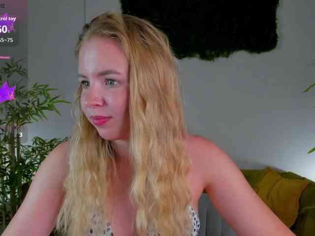 Linda-Bloom webcam