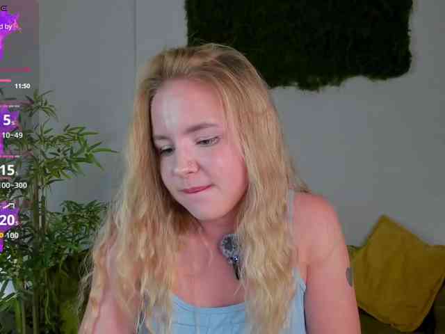 Linda-Bloom webcam