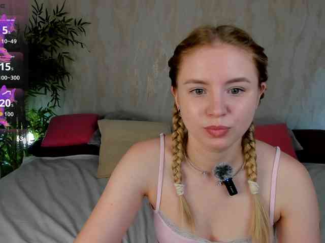 Linda-Bloom webcam