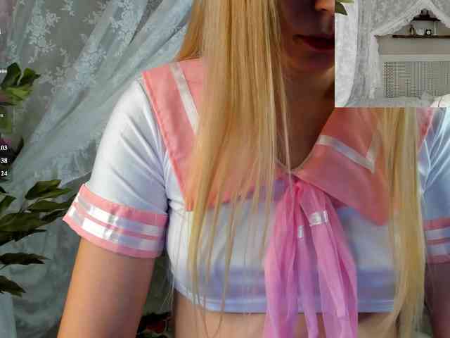 Linda-Bloom webcam