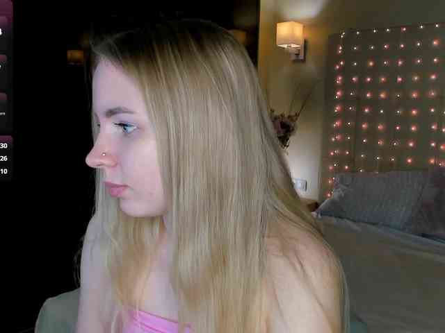 Linda-Bloom webcam