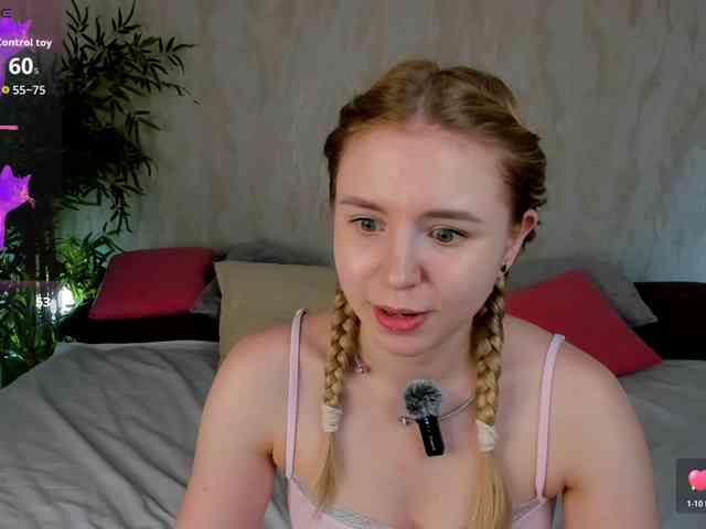 Linda-Bloom webcam