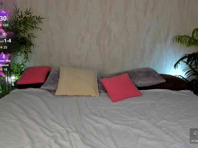 Linda-Bloom webcam