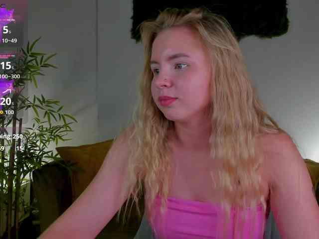 Linda-Bloom webcam