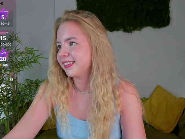 Linda-Bloom webcam