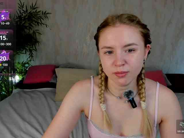 Linda-Bloom webcam