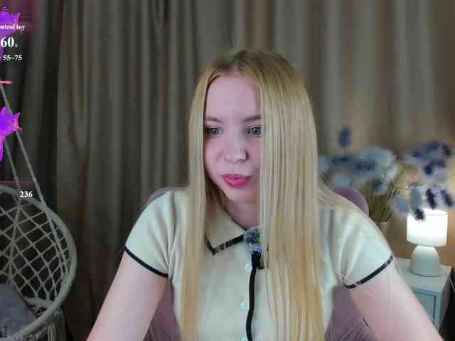 Linda-Bloom webcam