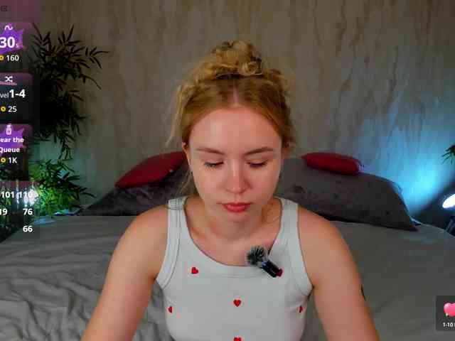 Linda-Bloom webcam