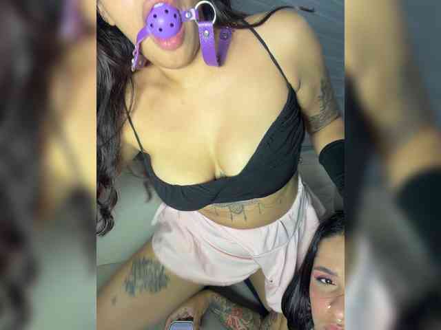 ElenaXMelody webcam