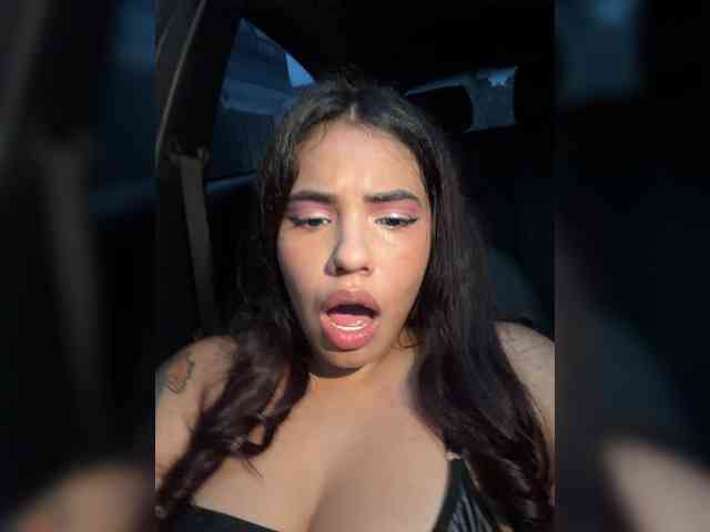 ElenaXMelody webcam