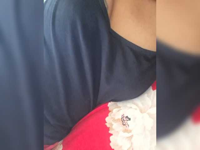 purple-queen live cam on BongaCams