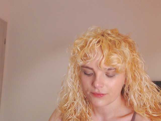 AnnaEvv live cam on BongaCams