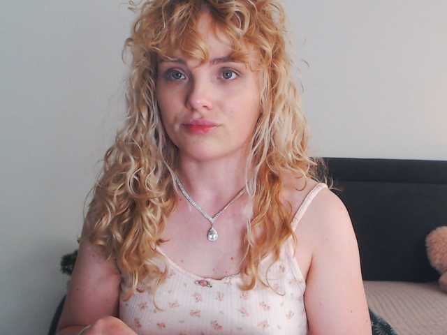 AnnaEvv webcam