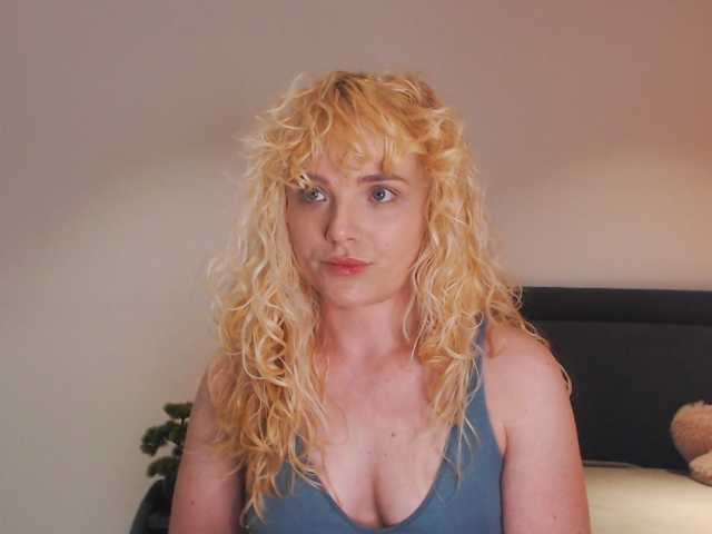 AnnaEvv live cam on BongaCams