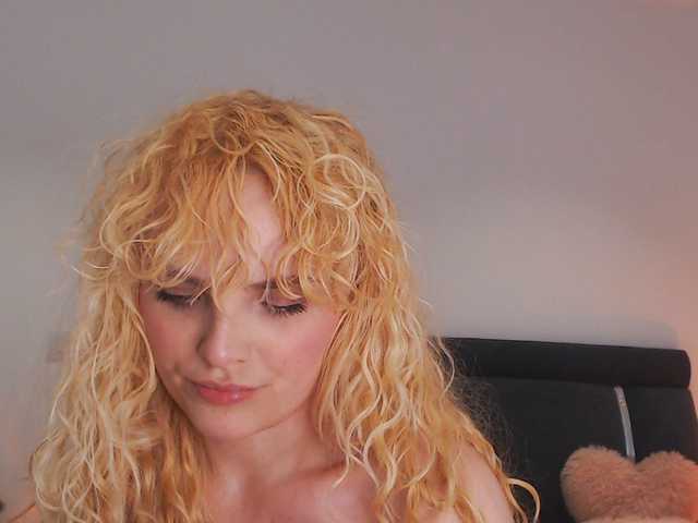 AnnaEvv live cam on BongaCams