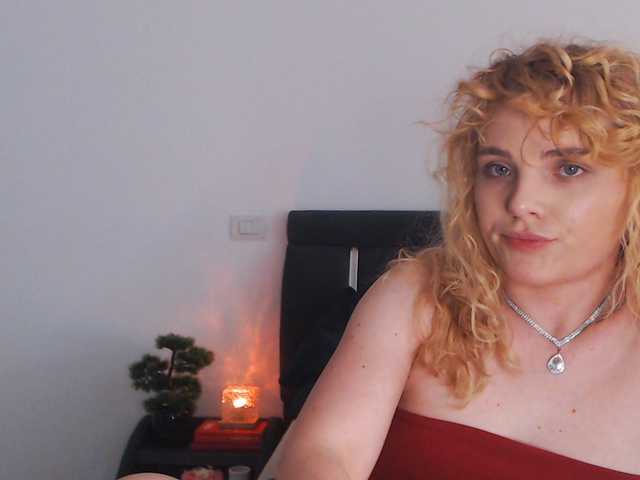 AnnaEvv live webcam show