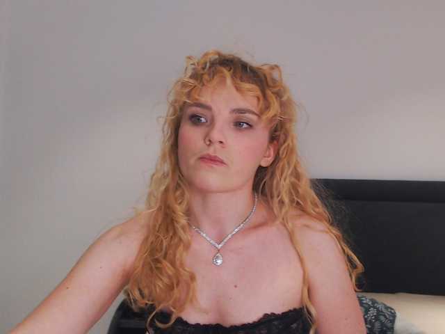 AnnaEvv live webcam show