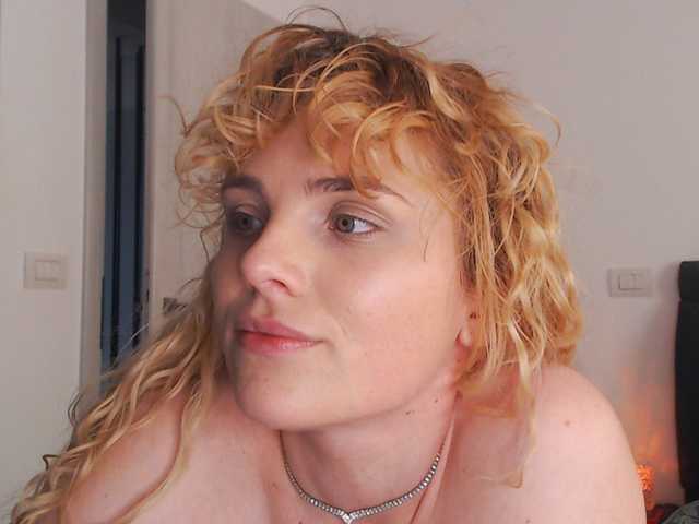 AnnaEvv live cam on BongaCams