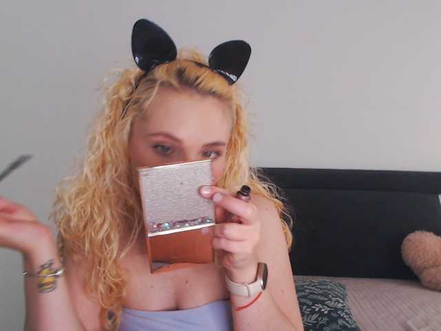 AnnaEvv, en vivo ahora en BongaCams