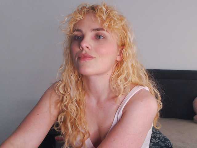 AnnaEvv live cam on BongaCams