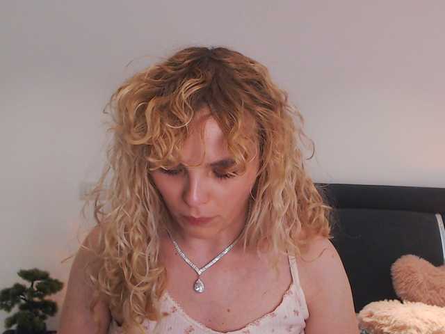 AnnaEvv live cam on BongaCams