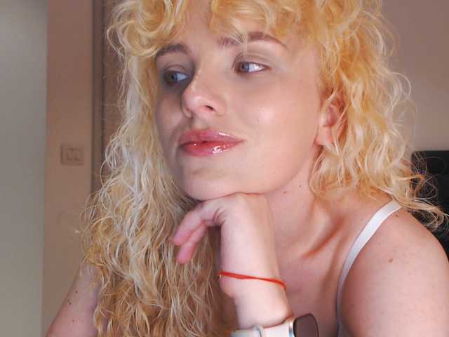 AnnaEvv live cam on BongaCams