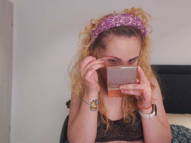 AnnaEvv live webcam show