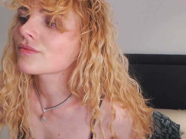 AnnaEvv live cam on BongaCams