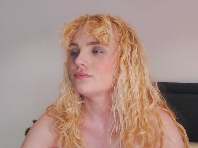 AnnaEvv live cam on BongaCams