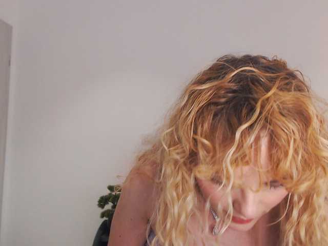 AnnaEvv live cam on BongaCams