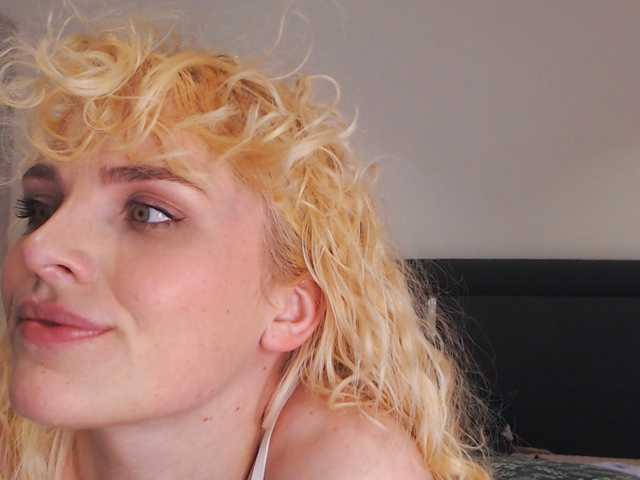 AnnaEvv live cam preview