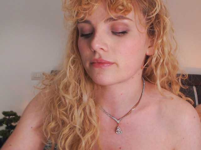 AnnaEvv live cam on BongaCams