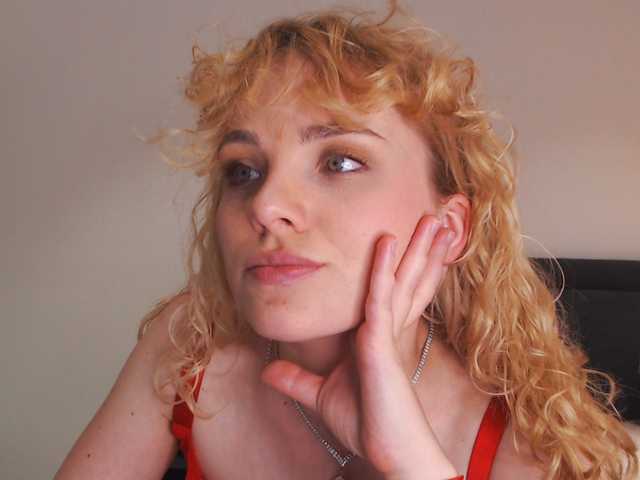 AnnaEvv live