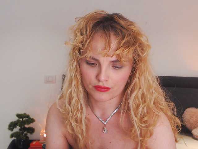 AnnaEvv live cam on BongaCams