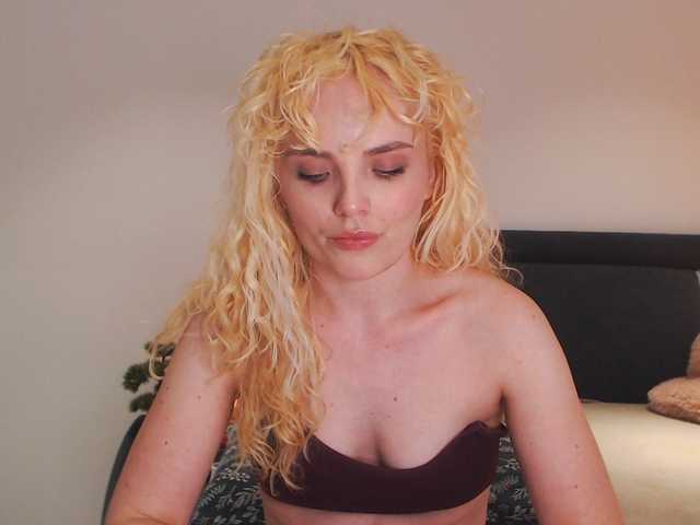 AnnaEvv live cam on BongaCams