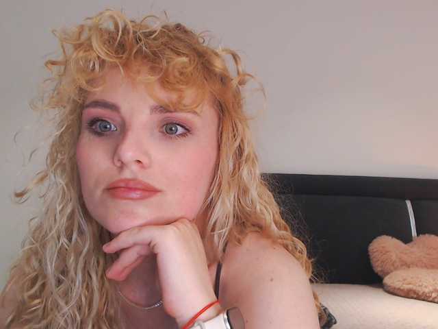 AnnaEvv live cam on BongaCams