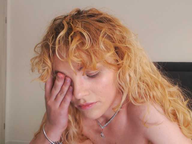 AnnaEvv live cam on BongaCams