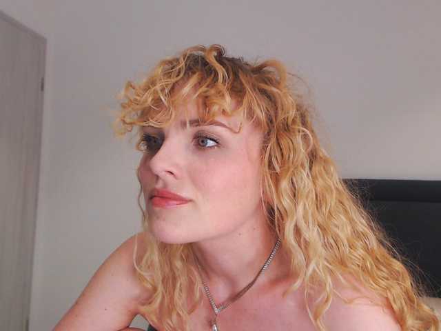 AnnaEvv live cam on BongaCams