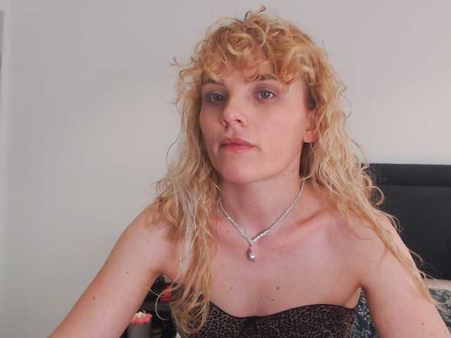 annaevv cam belle