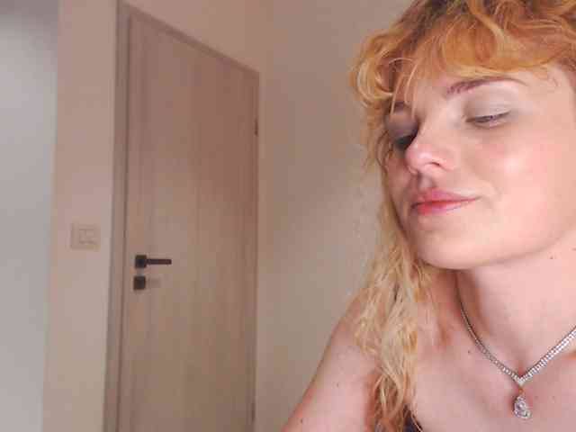 AnnaEvv webcam
