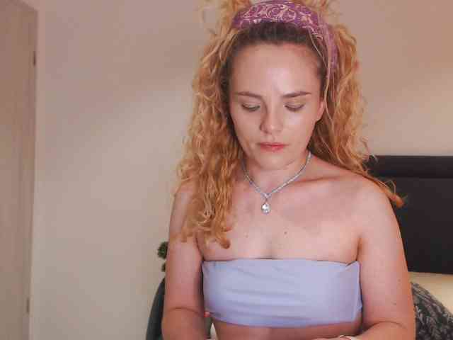 AnnaEvv webcam