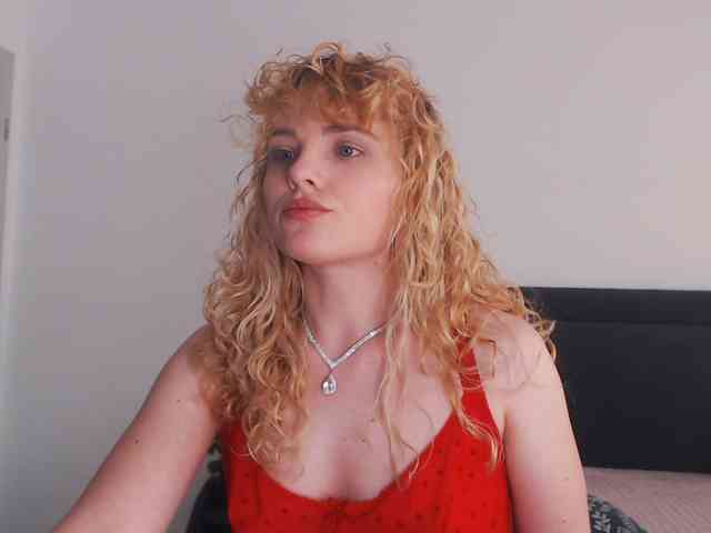 AnnaEvv webcam