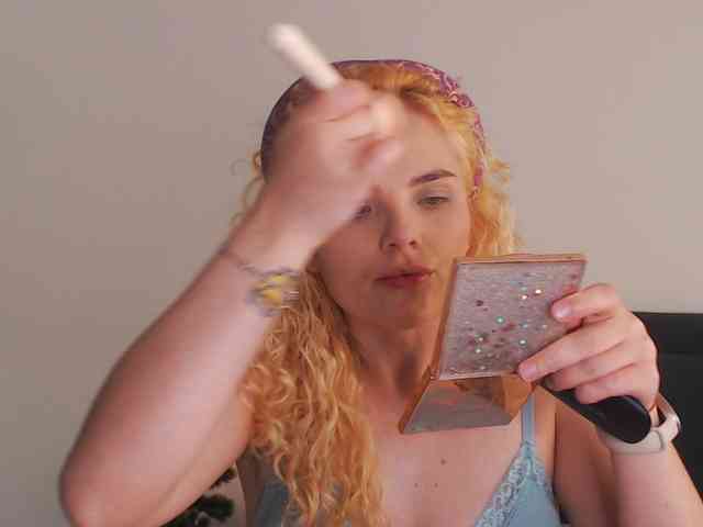 AnnaEvv webcam
