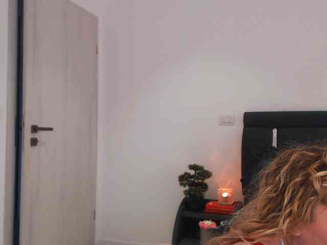 AnnaEvv webcam