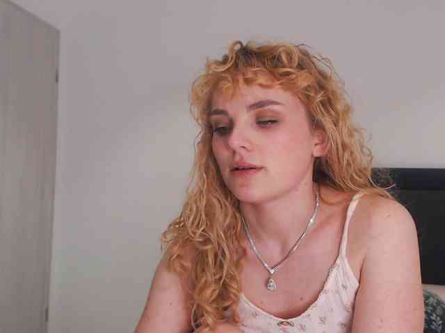 AnnaEvv webcam
