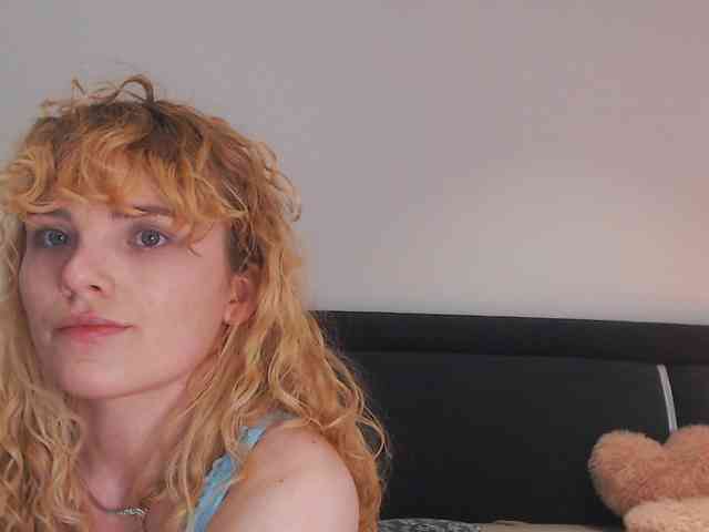 AnnaEvv webcam