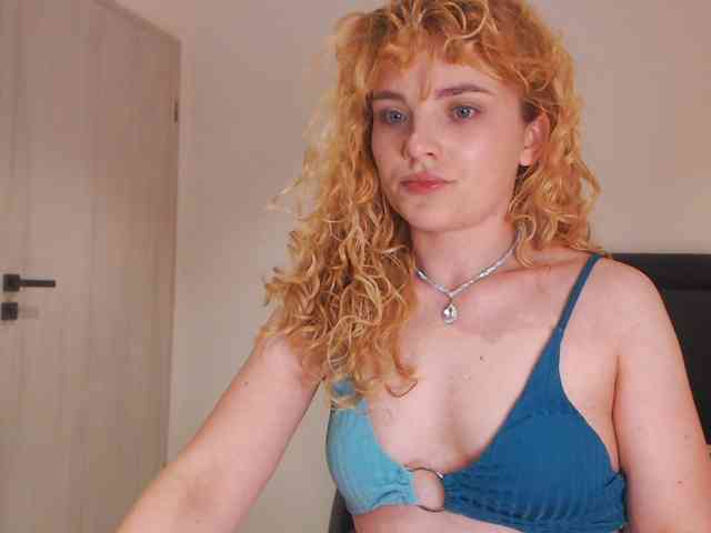 AnnaEvv webcam