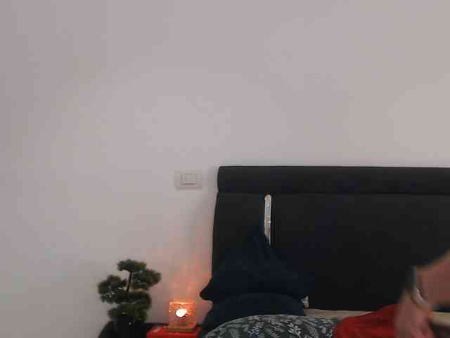 AnnaEvv webcam