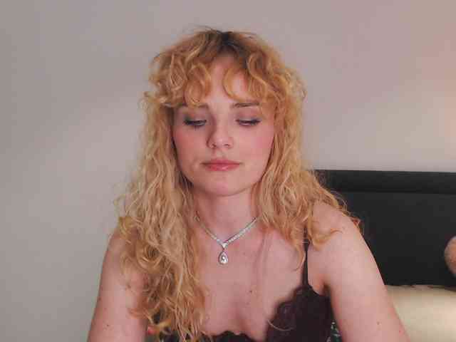 AnnaEvv webcam