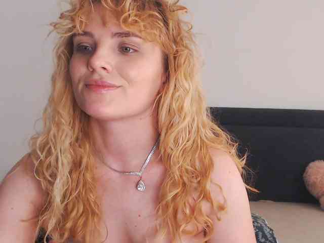 AnnaEvv webcam